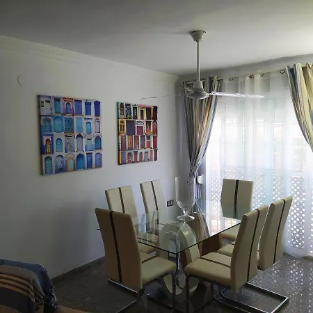 La Carihuela, 1ª Linea, Playa, Fire Stick Amazon, Parking, 2 Dorm, 5 Pers * Torremolinos