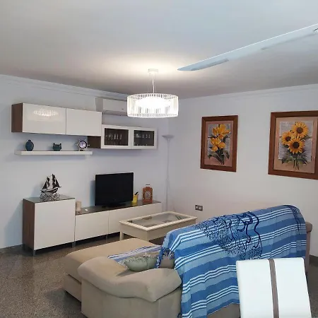 La Carihuela, 1ª Linea, Playa, Fire Stick Amazon, Parking, 2 Dorm, 5 Pers *