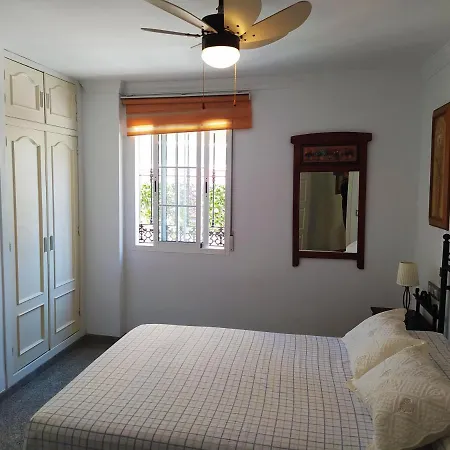La Carihuela, 1ª Linea, Playa, Fire Stick Amazon, Parking, 2 Dorm, 5 Pers Apartment *