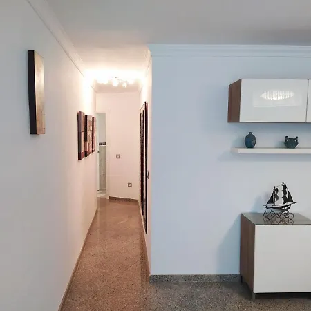 La Carihuela, 1ª Linea, Playa, Fire Stick Amazon, Parking, 2 Dorm, 5 Pers